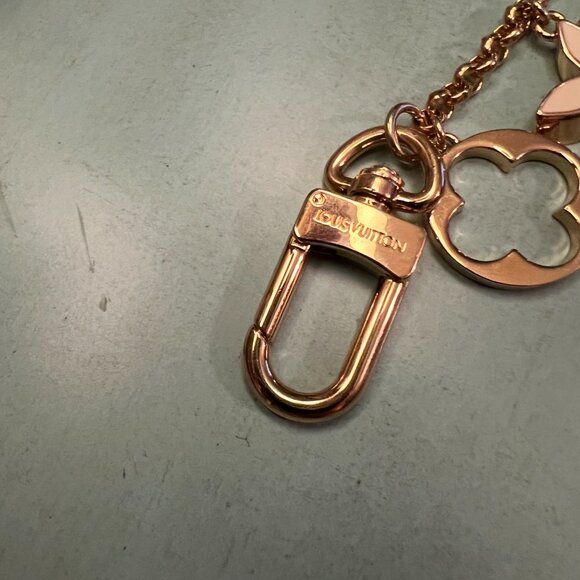 Louis Vuitton Fleur de Monogram Bag Charm Chain - Picture 3 of 3